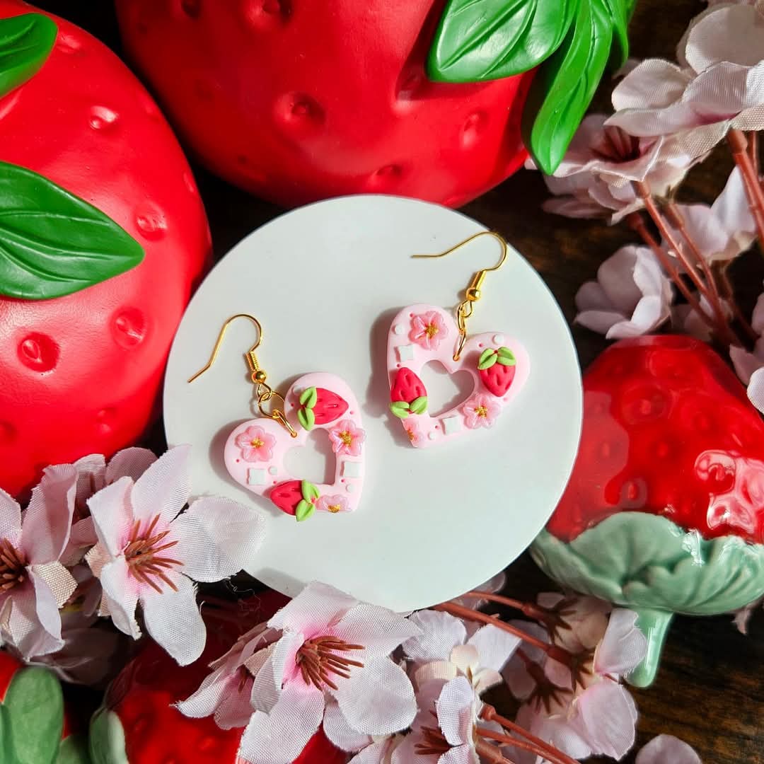 Heart dangles - Strawberry x Sakura