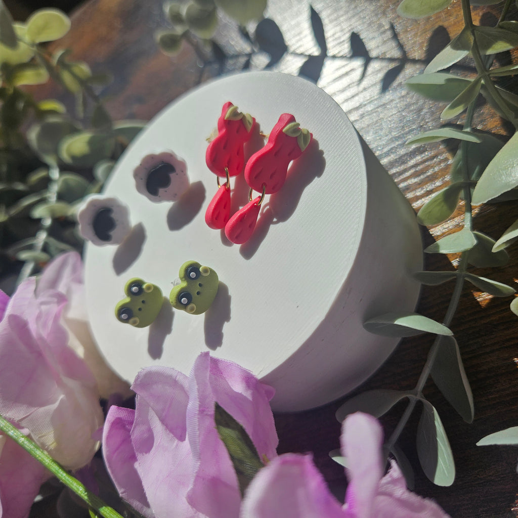 Animal studs