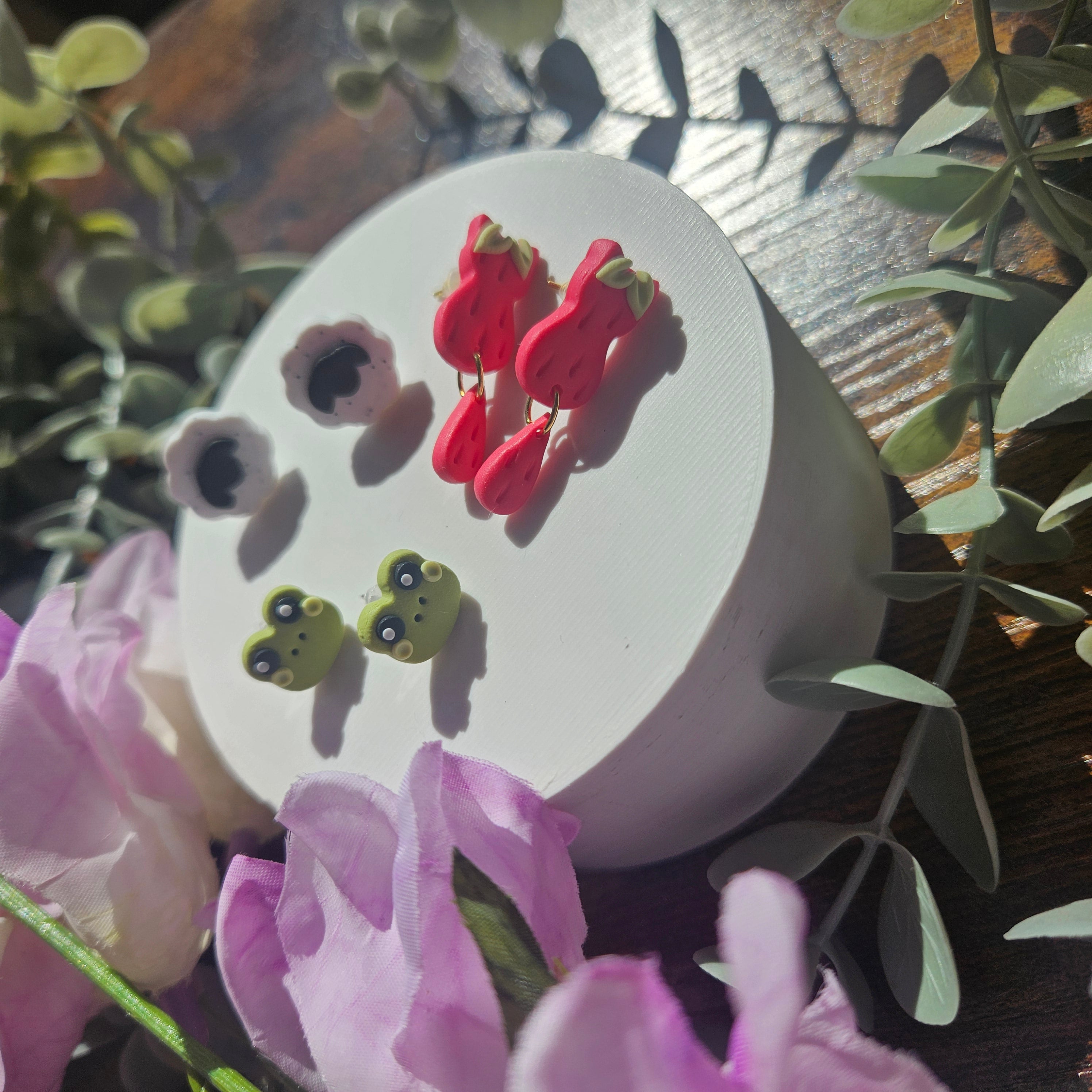 Animal studs