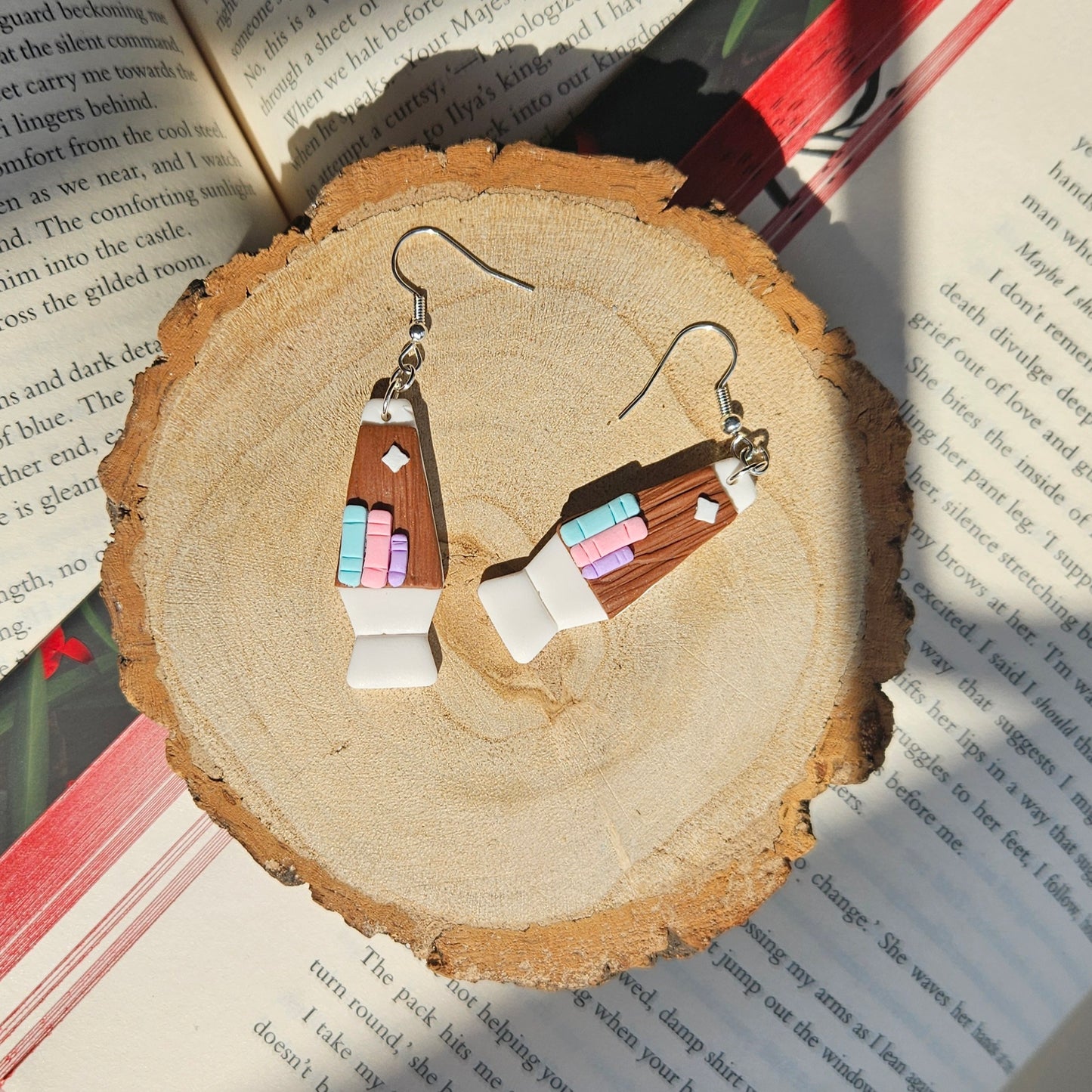 Book shelf pairs