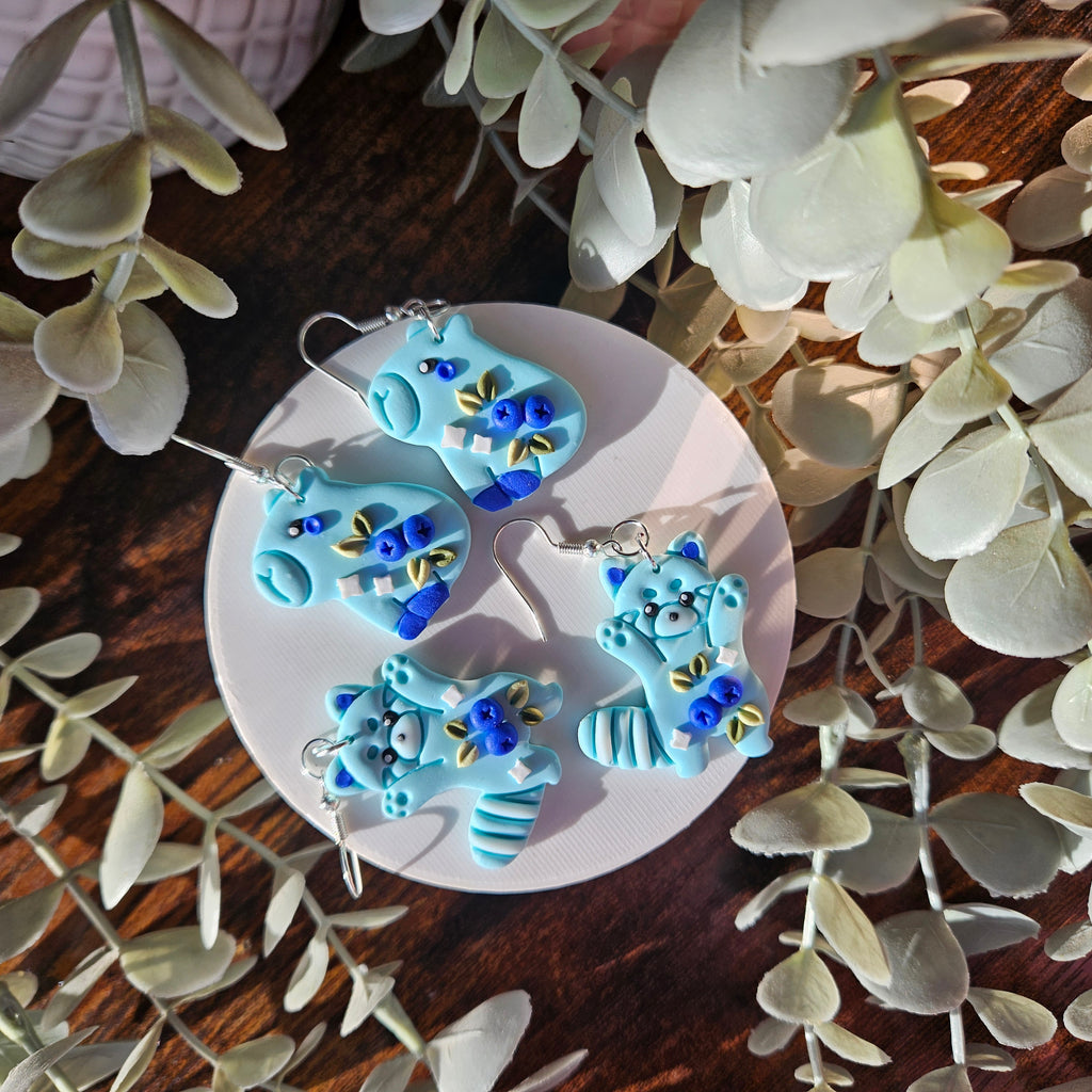 Blueberry Red Pandas & Capybaras