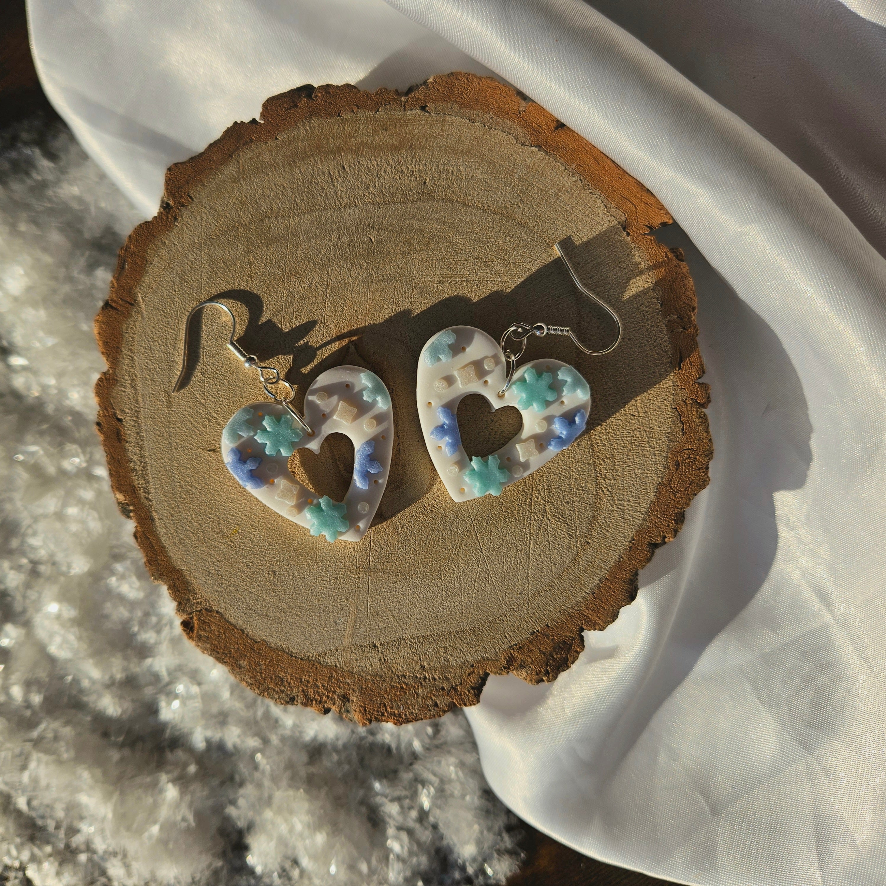 Snowflake Icy Hearts