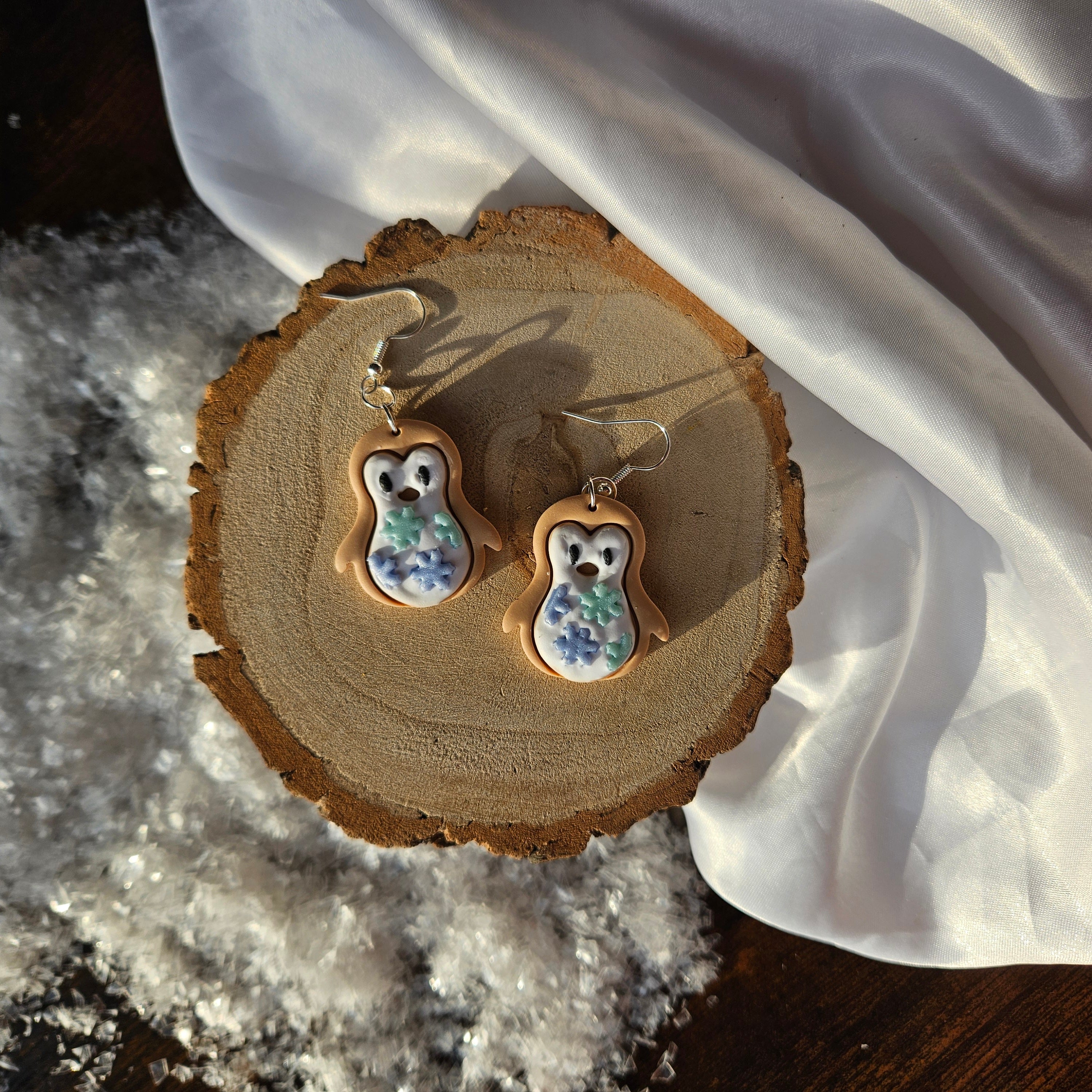 Winter Biscuit Penguin