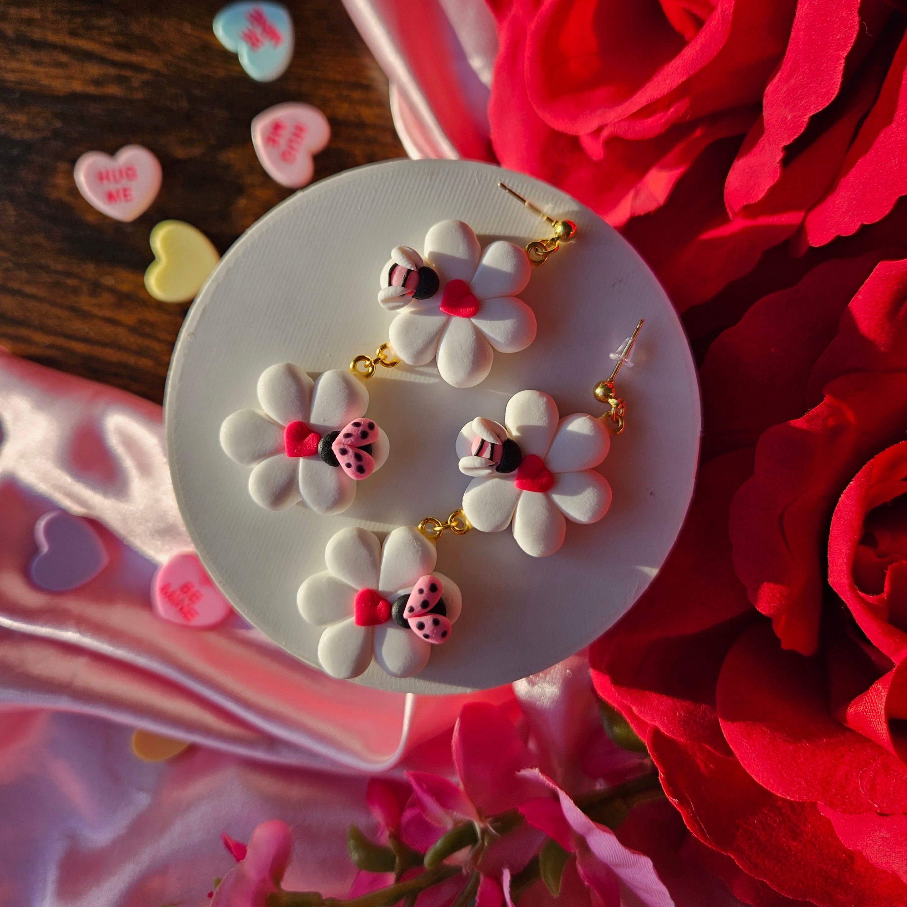 Valentines Love Bug Daisies