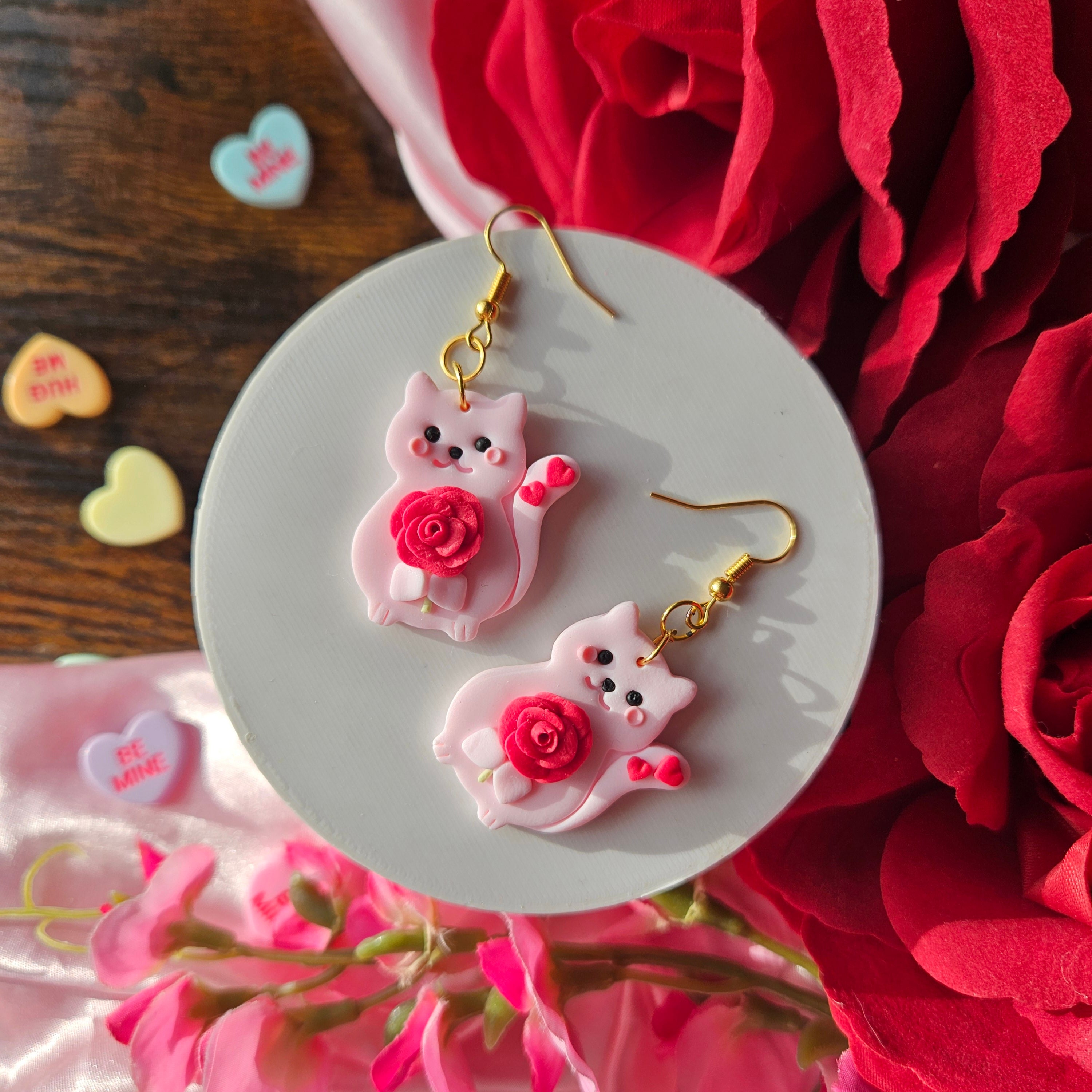 Valentines Fat Cats Holding Roses