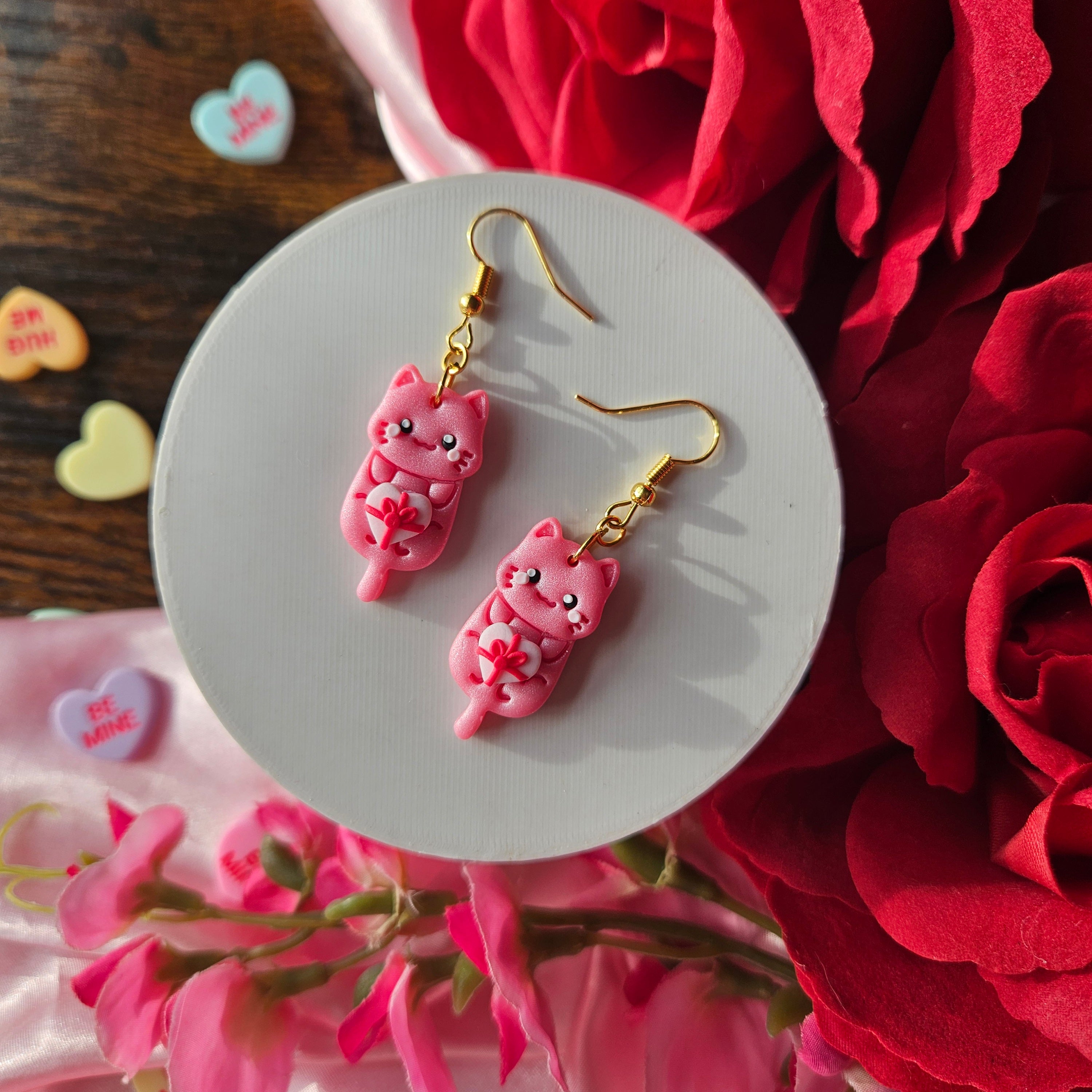 Sparkly lil Valentines cats