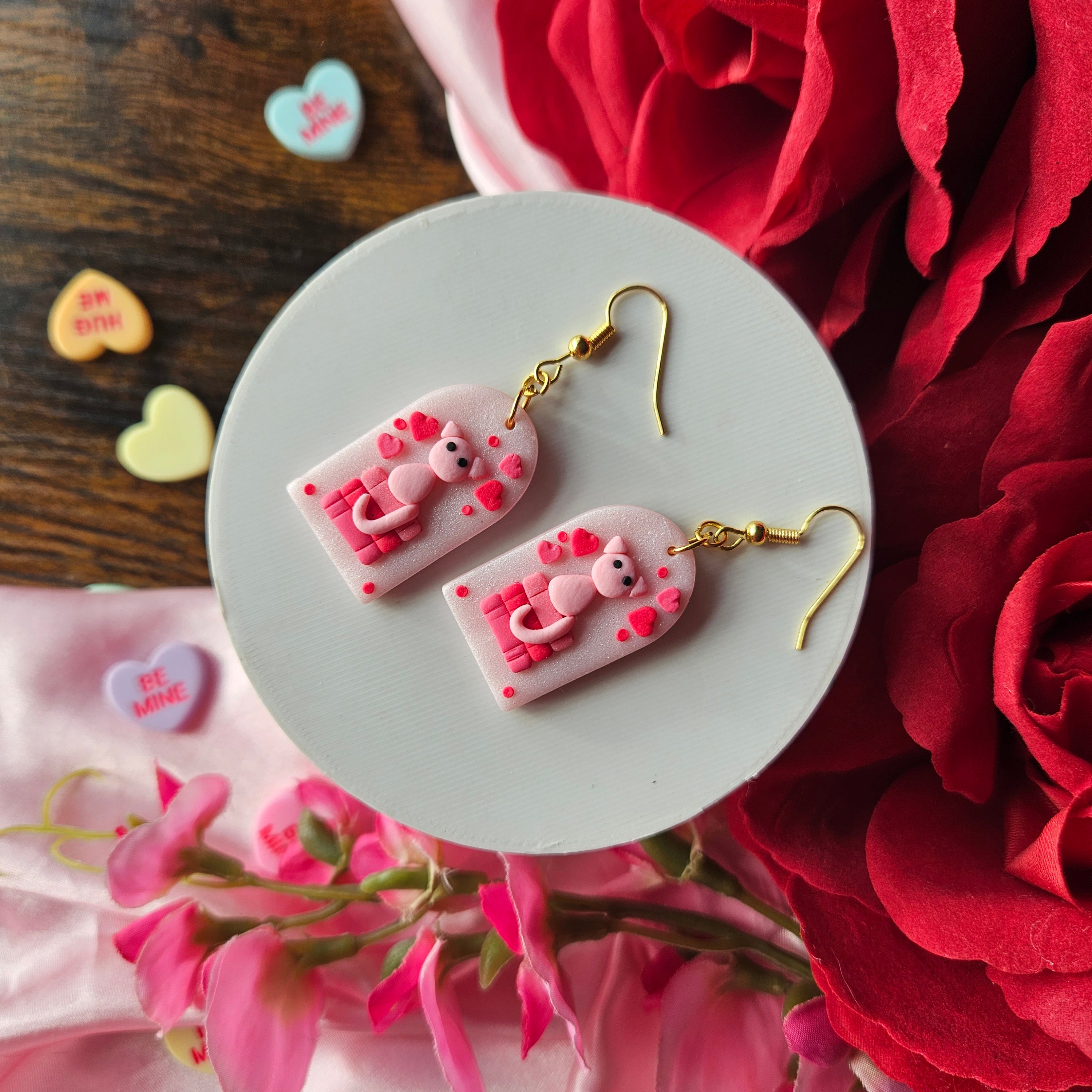 Cats sat on Romance books