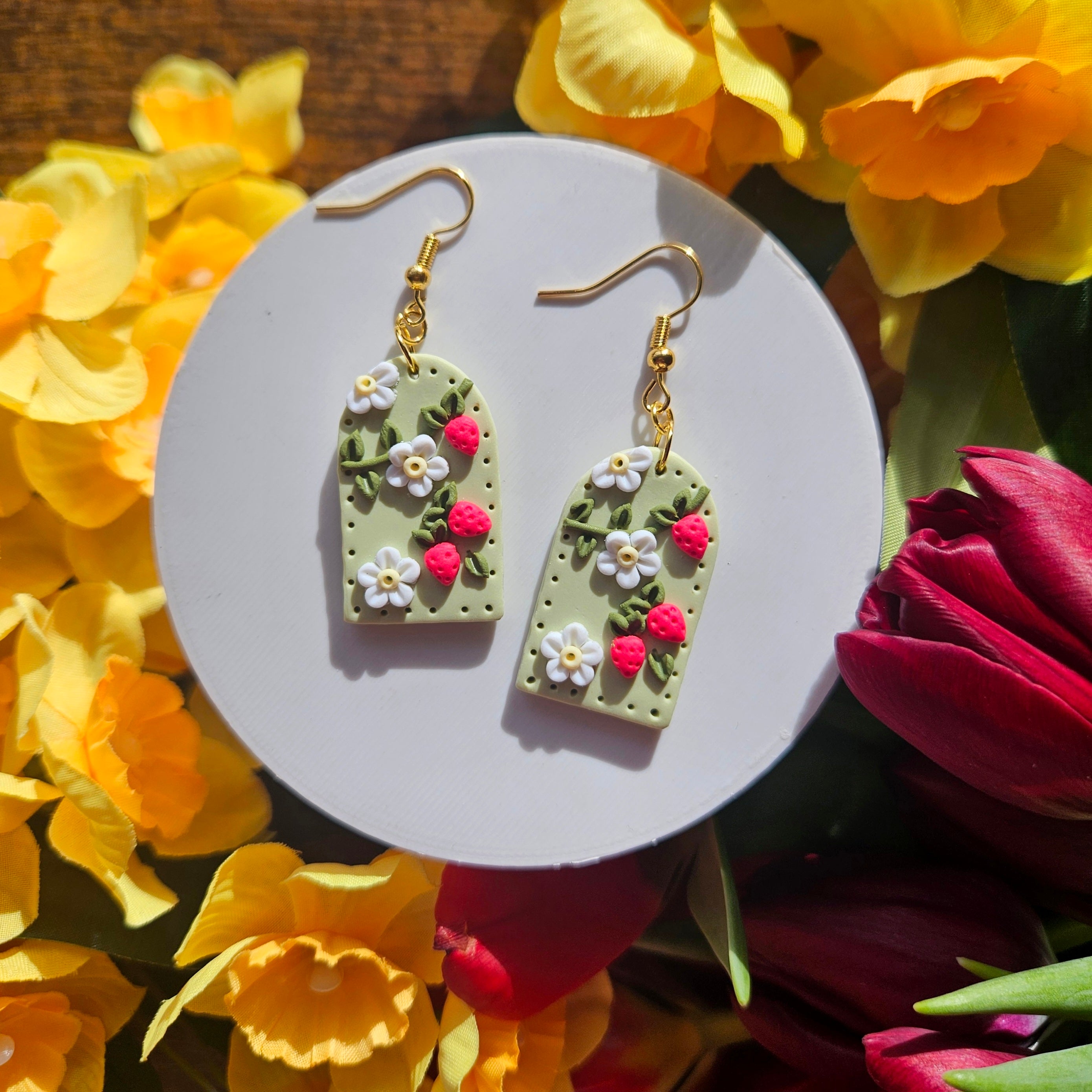 Strawberry Spring Arches