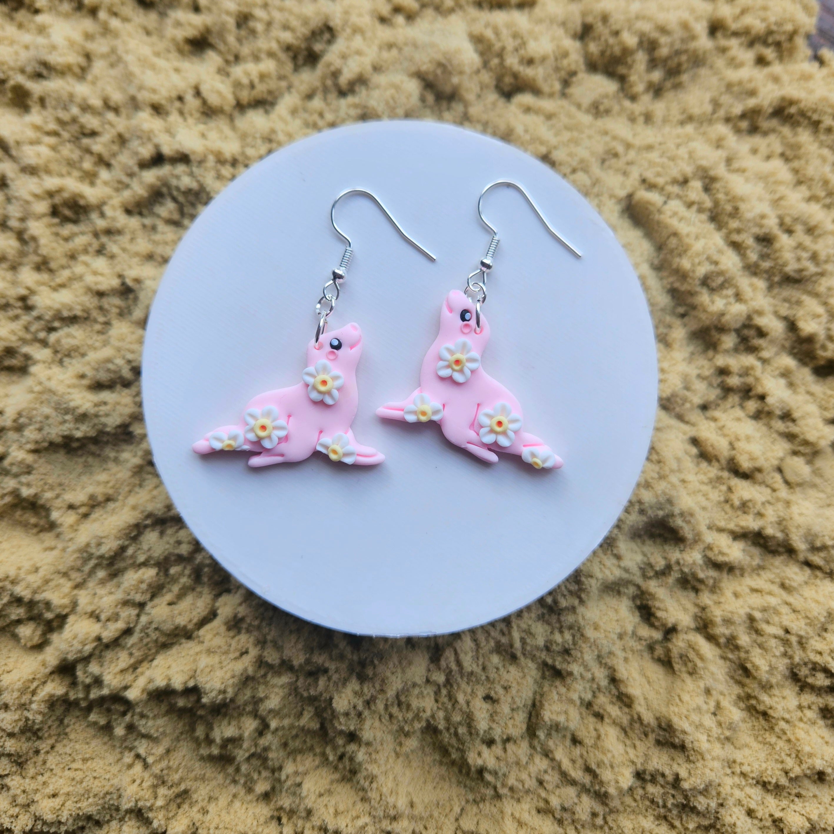 Summer Daisy Seals