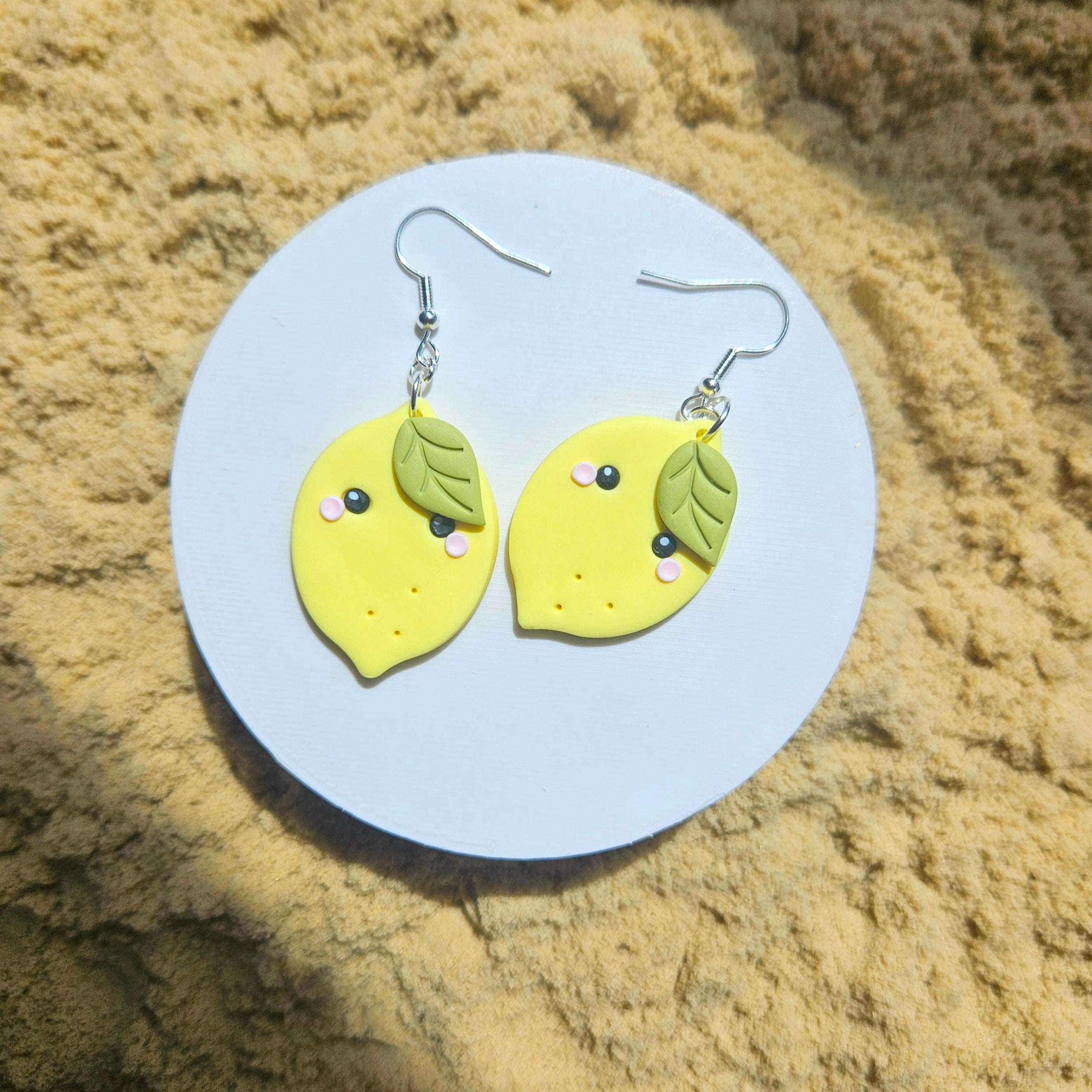 Summer Lemons with faces