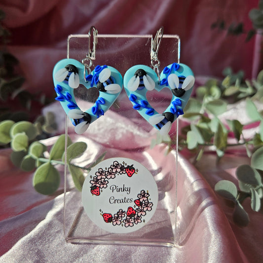 All blue bee hearts