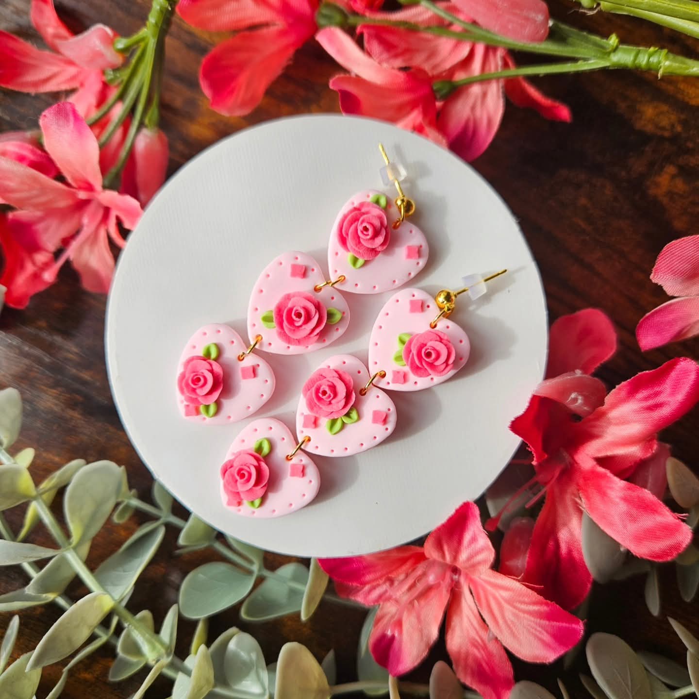 Pink Roses Heart Trio