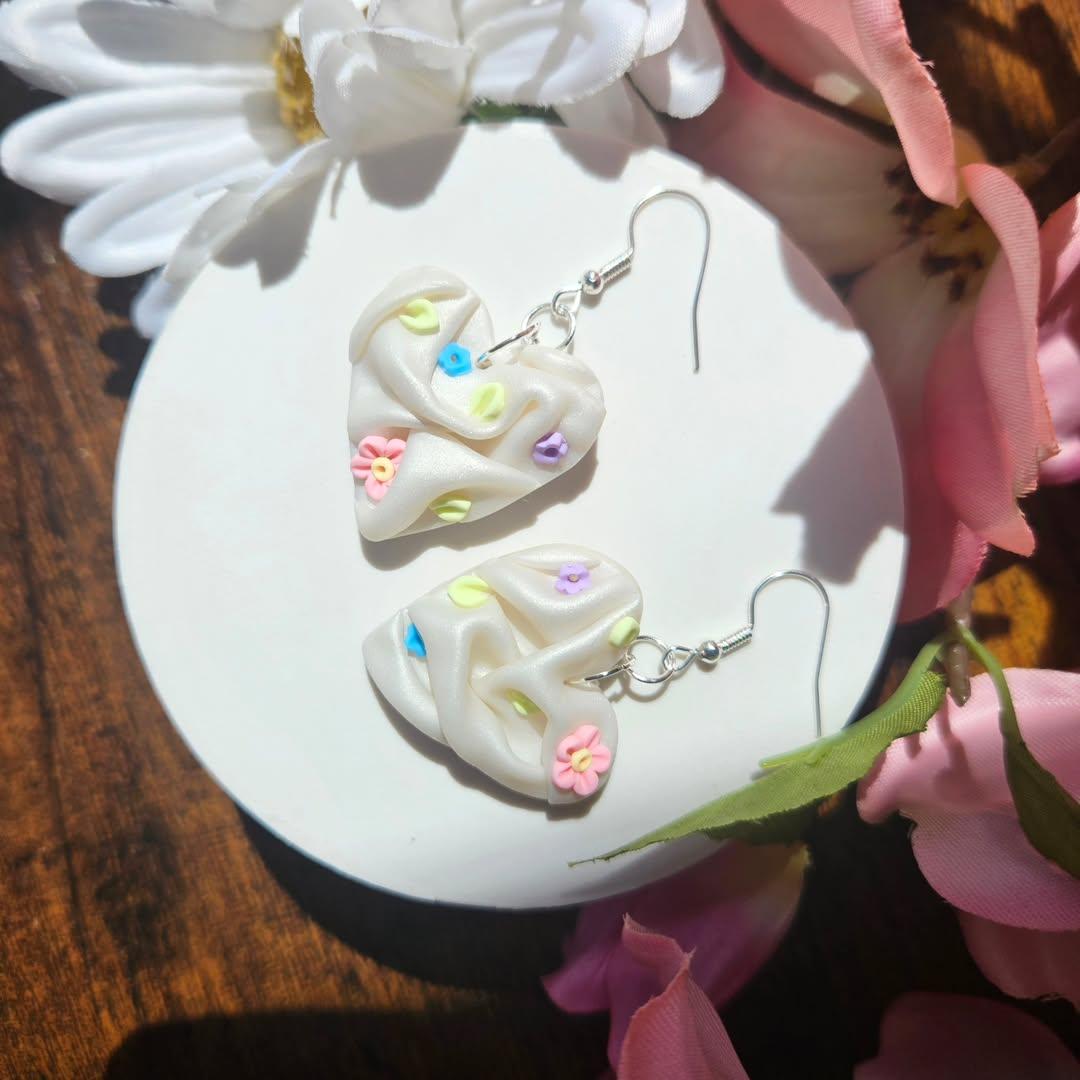 Silk Wildflower Hearts