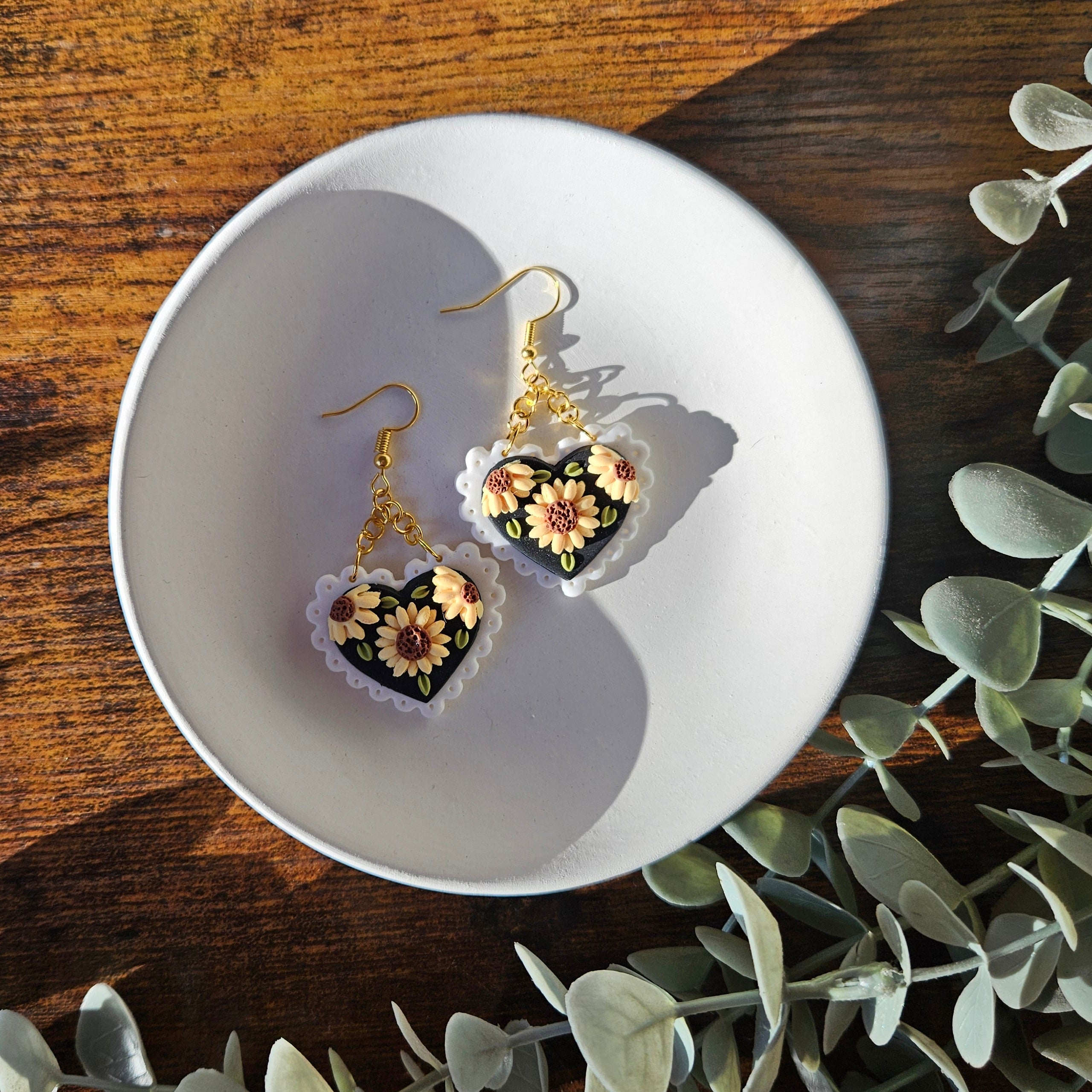 Sunflower Lace hearts